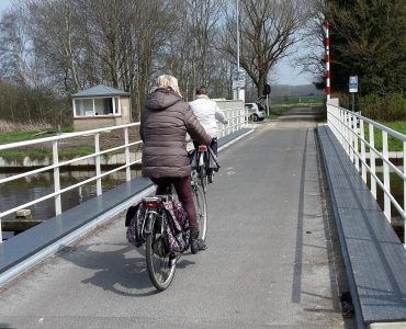 Eelde, dekplaat