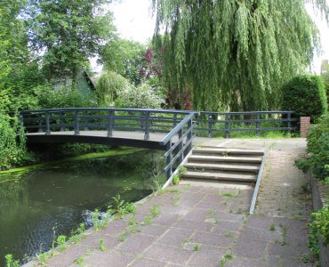 Opmeer, voetgangersbrug