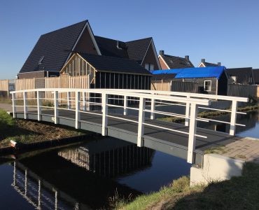 Rottum, fiets- en voetgangersbrug
