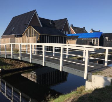 Rottum, fiets- en voetgangersbrug